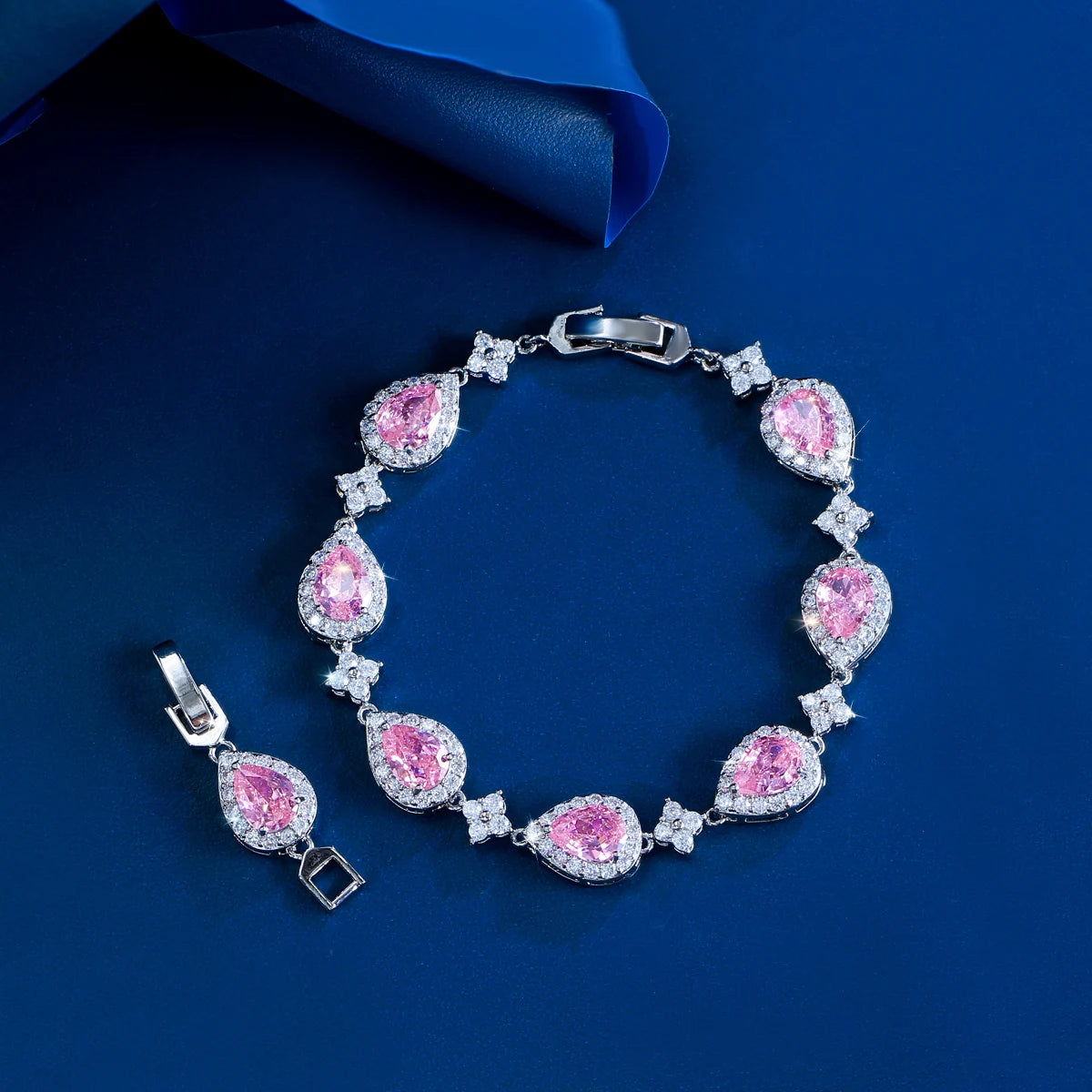 Bracelet tennis vert grande goutte d'eau, Chaîne à maillons