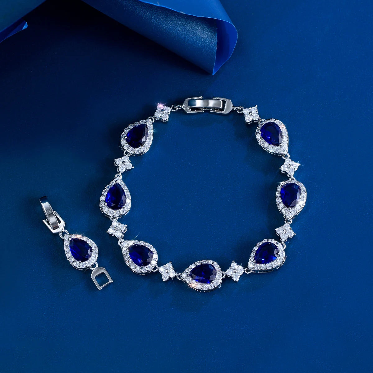 Bracelet tennis vert grande goutte d'eau, Chaîne à maillons