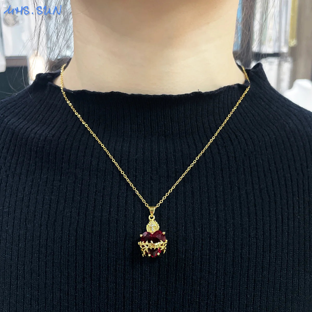 Collier Croix du Sacré-Cœur de Jésus plaqué or 18K