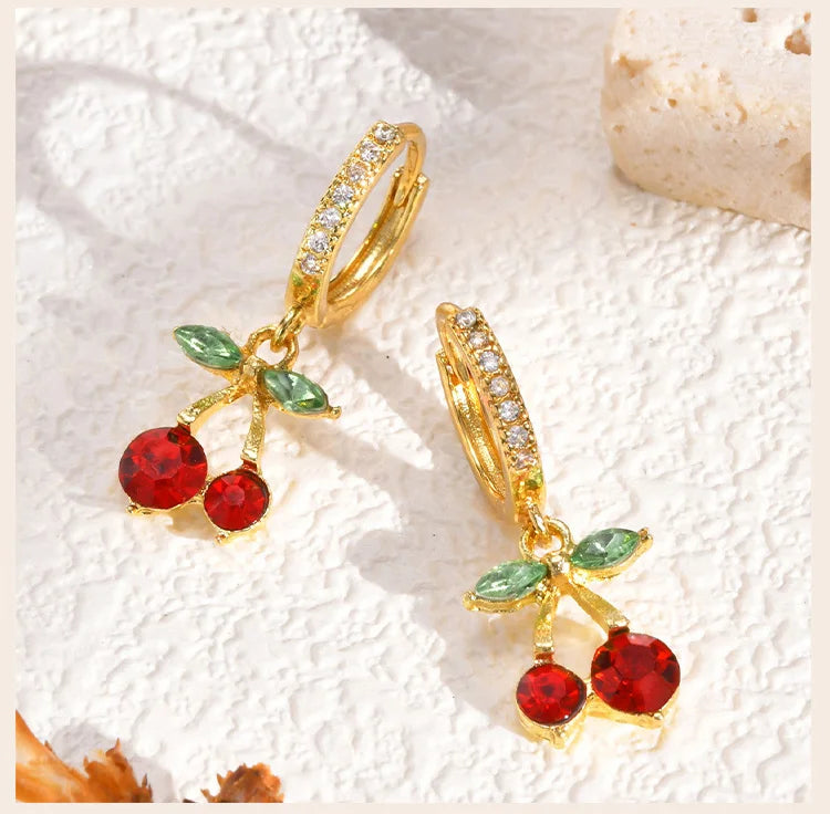 Boucles d'oreilles pendantes cerise plaqué or pour femmes