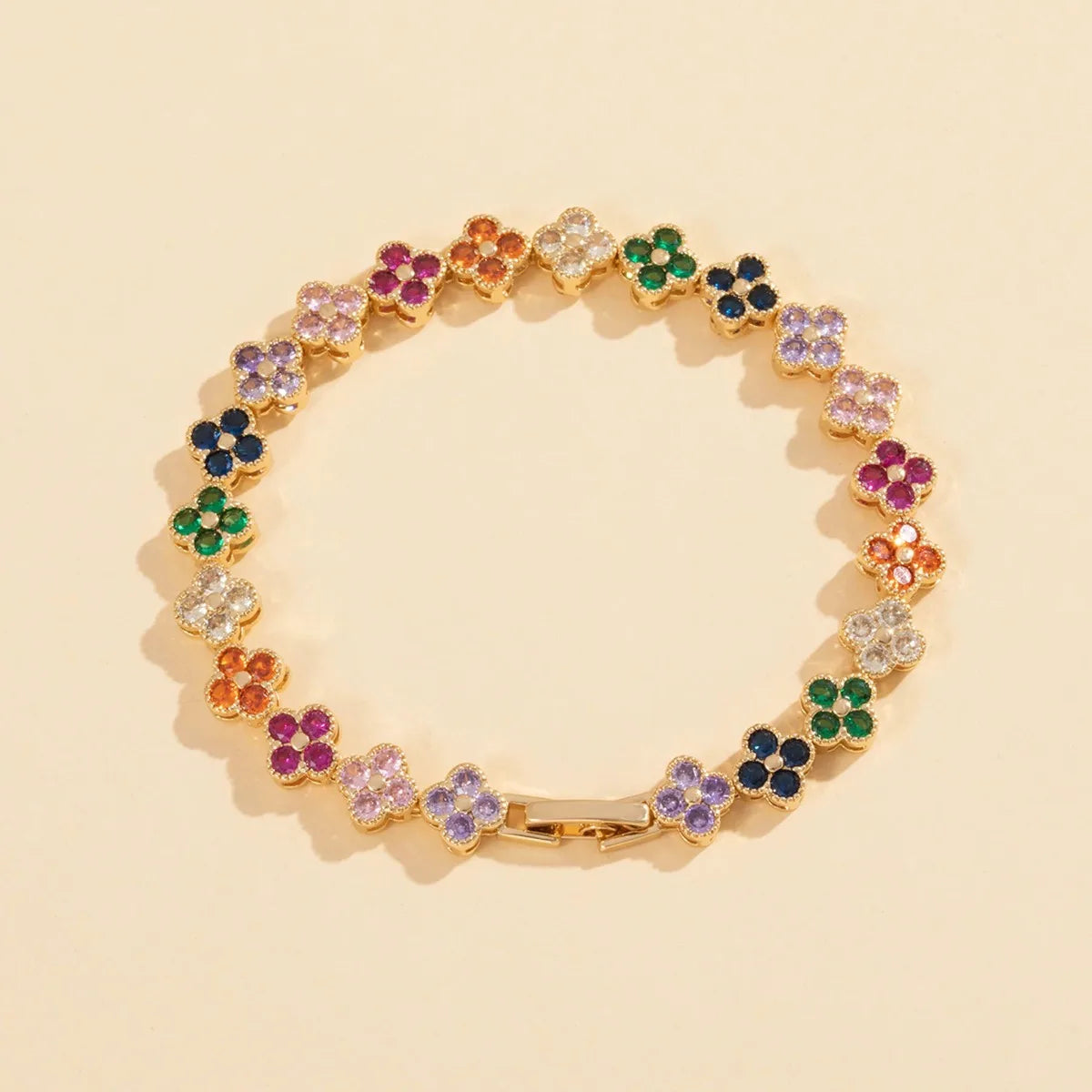 Bracelet chanceux à quatre feuilles coloré incrusté