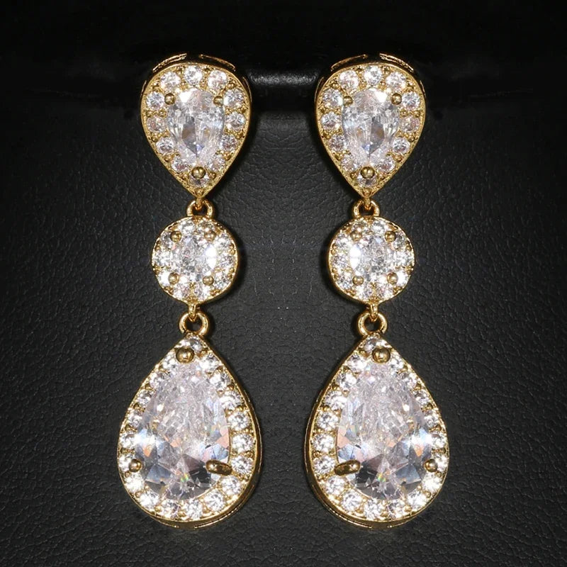 Boucles d'oreilles goutte de perle plaqué or