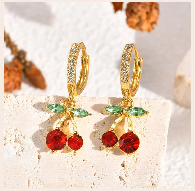 Boucles d'oreilles pendantes cerise plaqué or pour femmes