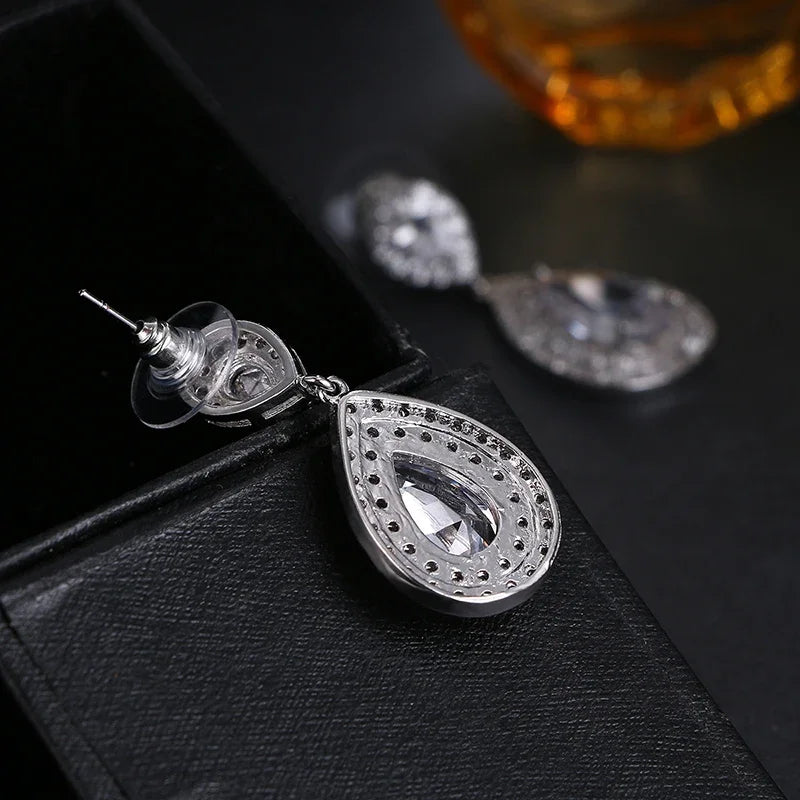 Boucles d'oreilles goutte de perle plaqué or